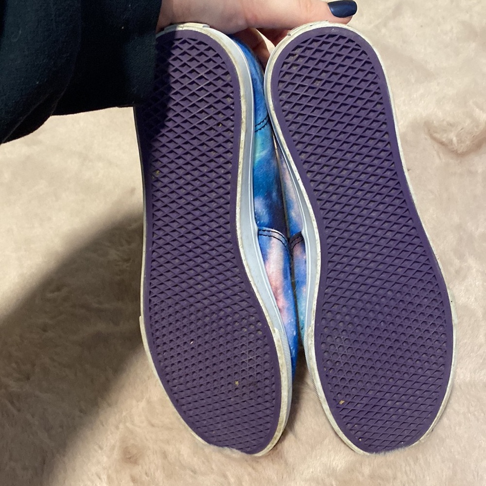 Galaxy Vans - Picture 5 of 6